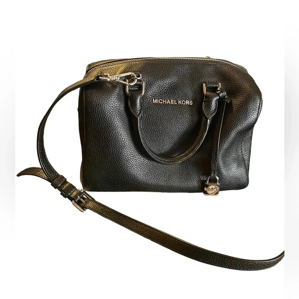 MICHAEL KORS PEBBLED LEATHER SATCHEL CROSSBODY BAG